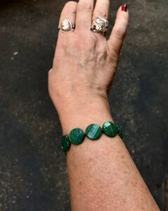 Malachite piatta con filo elastico