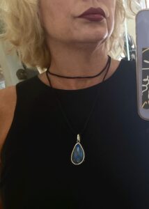 D Goccia di labradorite in argento